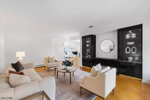 1531 Coles Ave, Mountainside, NJ 07092