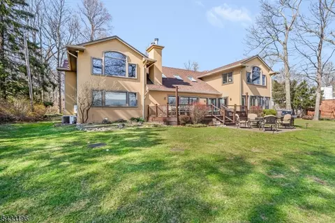 1531 Coles Ave, Mountainside, NJ 07092