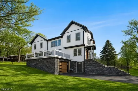10 Old Rifle Camp Rd, Woodland Park, NJ 07424