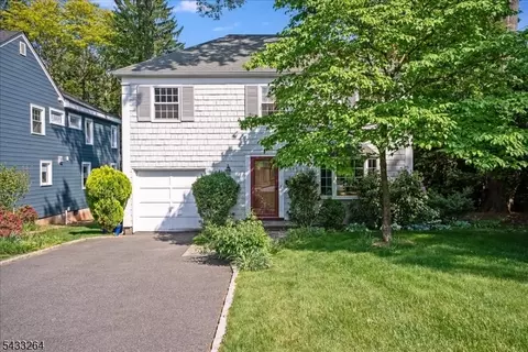 687 Grove St, Montclair, NJ 07043