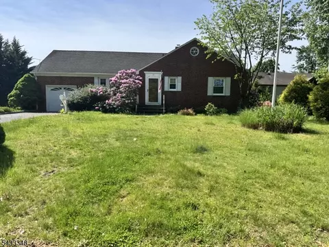 27 Shawnee Rd, Cranford, NJ 07016