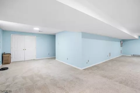 48 Saxton Dr, Hackettstown, NJ 07840 photo 24