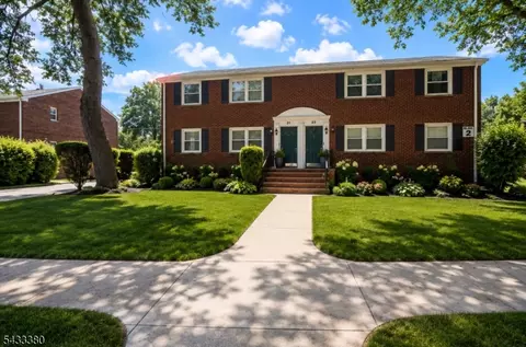 21 A Carolyn Ter, Roselle, NJ 07203