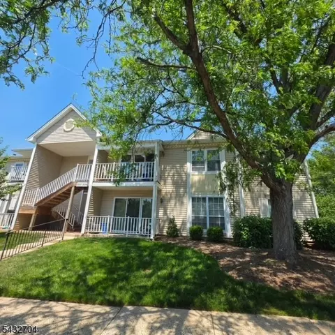 3012 Doolittle Dr, Bridgewater, NJ 08807