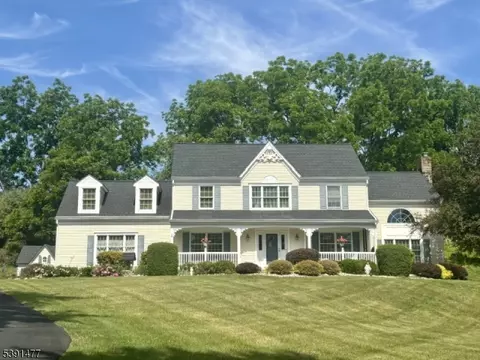 42 Copper Penny Rd, Flemington, NJ 08822