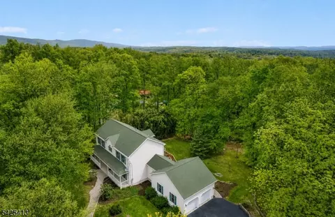 70 Mattison Rd, Branchville, NJ 07826