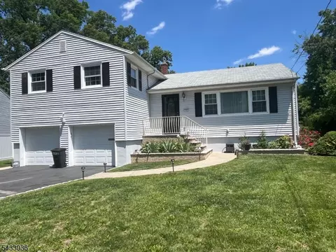 727 Winchester Ave, Union, NJ 07083