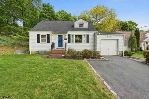 35 Deerfield Dr, West Orange, NJ 07052