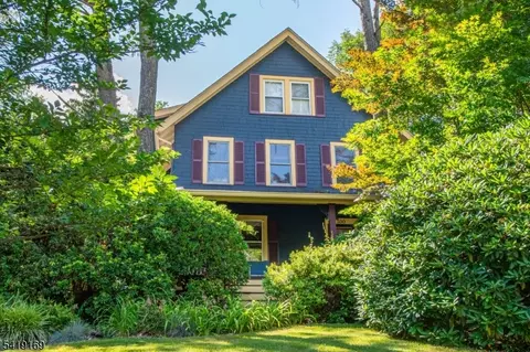 530 Up Mountain Ave, Montclair Twp, NJ 07006