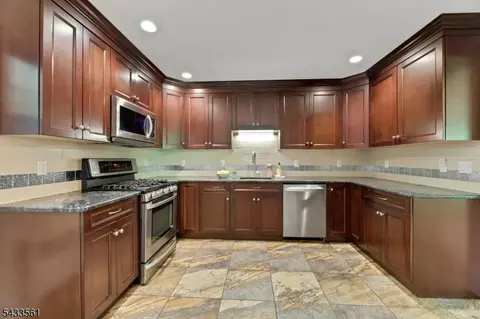 297 Pines Lake Dr E, Wayne, NJ 07470