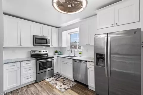 Kitchen - 31 Troy Dr # B, Springfield, NJ 07081 photo 2 of 2