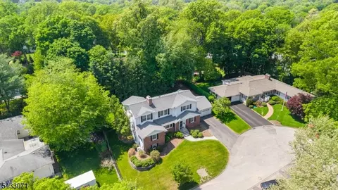 View/Area - 18 Pine Ridge Dr, Summit, NJ 07901 photo 2 of 3