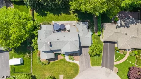 View/Area - 18 Pine Ridge Dr, Summit, NJ 07901 photo 1 of 3