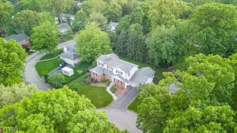 View/Area - 18 Pine Ridge Dr, Summit, NJ 07901 photo 3 of 3