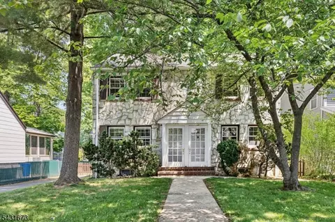 106 Gallows Hill Rd, Cranford, NJ 07016