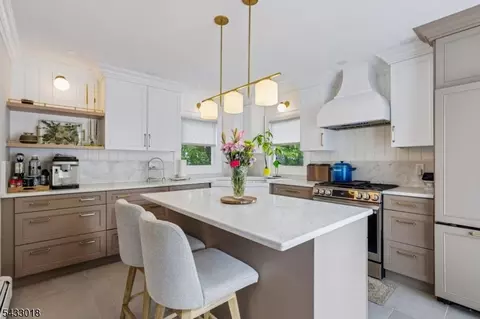 412 Fenlon Blvd, Clifton, NJ 07014