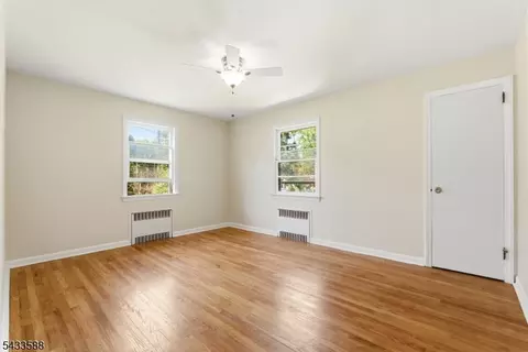 Bedroom - 34 Rowland Ave, Hackensack, NJ 07601 photo 2 of 6