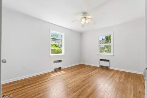 Bedroom - 34 Rowland Ave, Hackensack, NJ 07601 photo 1 of 6