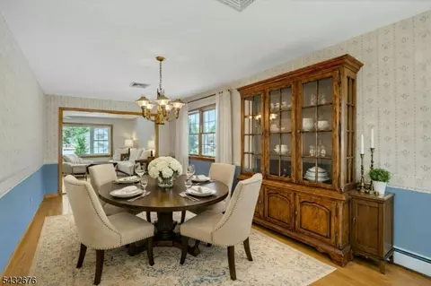 98 Vassar Dr, Paramus, NJ 07652 photo 5