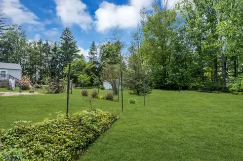 Exterior - 79 Dean Rd, Mendham, NJ 07945 photo 6 of 6