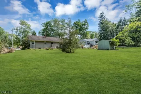 Exterior - 79 Dean Rd, Mendham, NJ 07945 photo 5 of 6