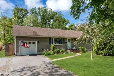Exterior - 79 Dean Rd, Mendham, NJ 07945 photo 2 of 6