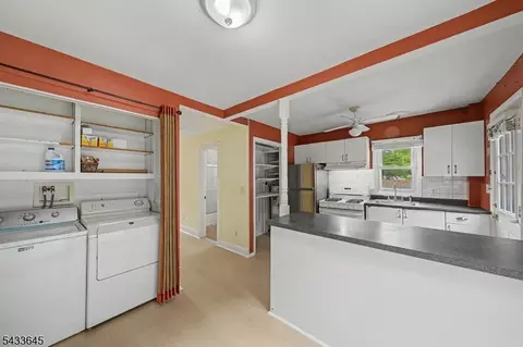 83 Doty Rd, Haskell, NJ 07420 photo 13