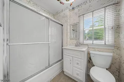 83 Doty Rd, Haskell, NJ 07420 photo 19
