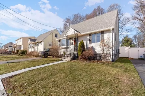 22 Runyon Rd, Clifton, NJ 07013