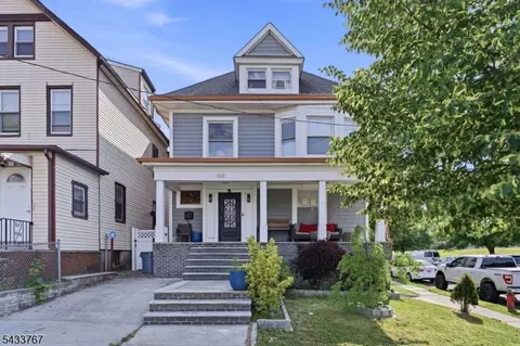 334 1st Ave, Elizabeth City, NJ 07206