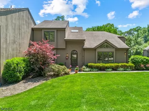 26 Sherwood Dr #26, Mountain Lakes Boro, NJ 07046