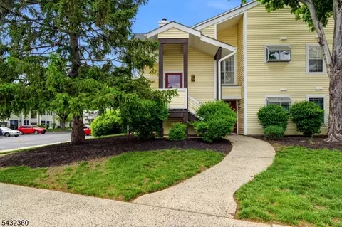 703 Pinehurst-10 #10, Union, NJ 07083