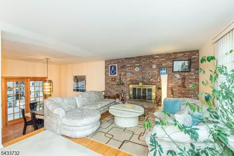 12 Abbott Rd, Wayne, NJ 07470 photo 5