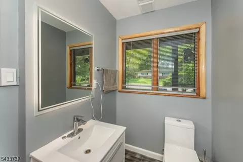 12 Abbott Rd, Wayne, NJ 07470 photo 16