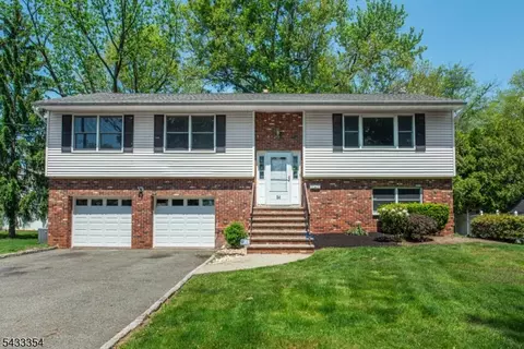 34 Terhune St, East Hanover, NJ 07936