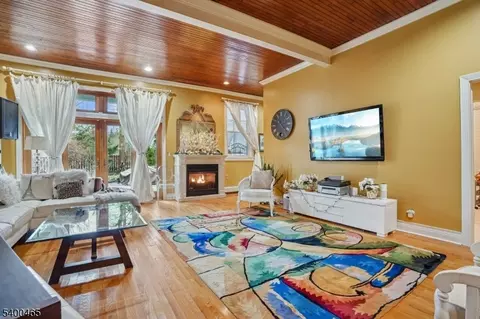 944 Madison Ave, Plainfield, NJ 07060 photo 6