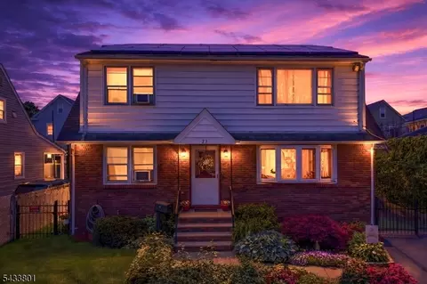 23 Homcy Pl, Clifton, NJ 07011