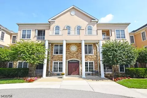 4209 Cleveland Ln, Rockaway, NJ 07866