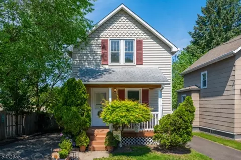 26 Cumberland Ave, Verona, NJ 07044