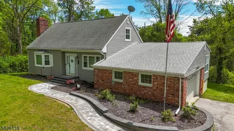 30 Anderson Hill Rd, Fredon Twp, NJ 07860
