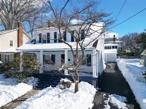 12 Kensington Ter, Maplewood, NJ 07040