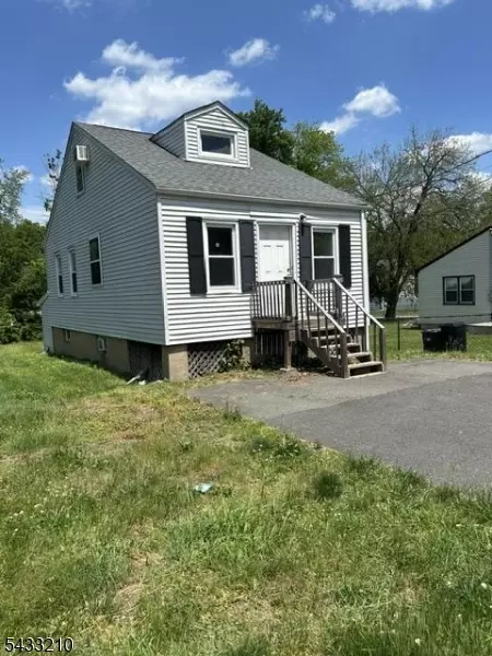 152 Old Bloomfield Ave, Parsippany, NJ 07054