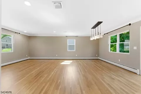 6 Oak Dr, Randolph, NJ 07869 photo 5