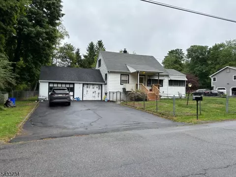 33 Longview Ave, Randolph, NJ 07869