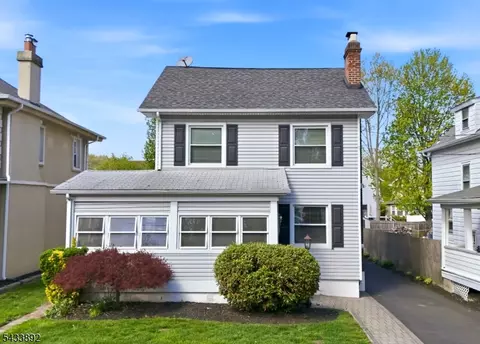 65 Carteret St, Bloomfield, NJ 07003