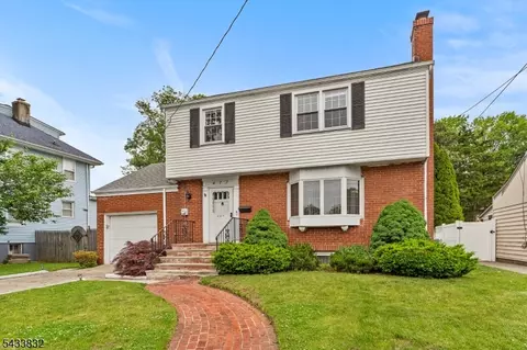 477 Grove St, Rahway, NJ 07065