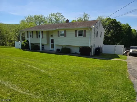 21 High Point Ci, Franklin, NJ 07416