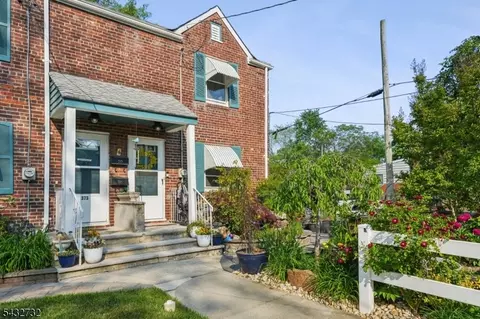 371 Raleigh Rd, Rahway, NJ 07065
