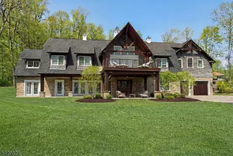 3 Laurel Ln, Chester, NJ 07930