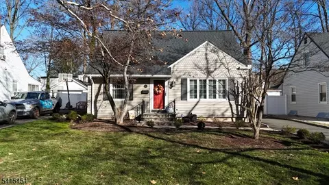 837 Coolidge St, Plainfield, NJ 07062 photo 2